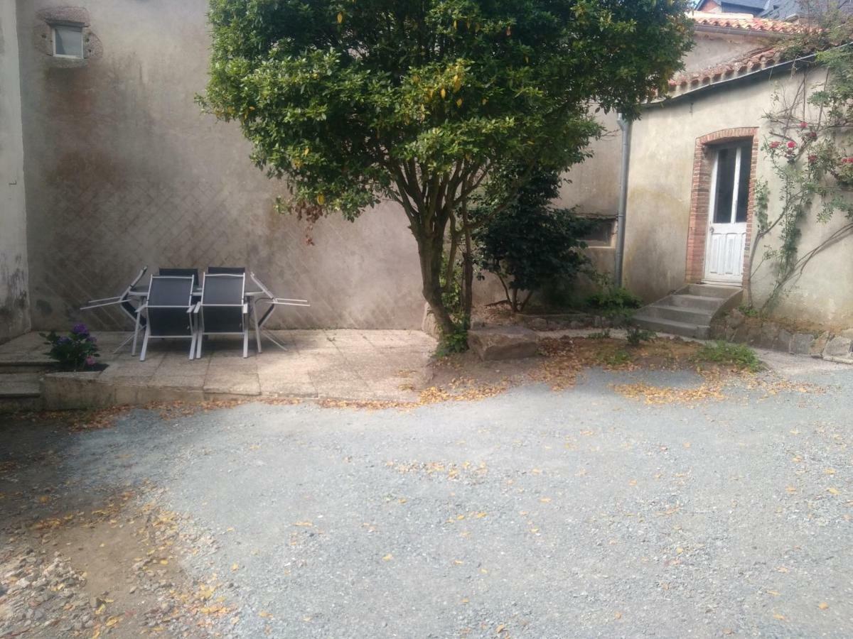 Les Mistinguettes Villa Pouzauges Ngoại thất bức ảnh